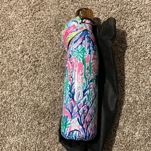 Lilly Pulitzer swell bottle